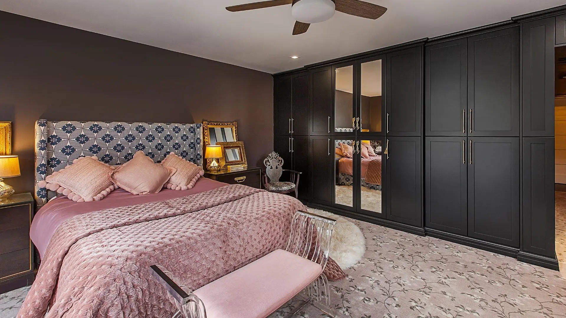 Hollywood Regency Suite Bedroom & Closet Project Gallery – Authentic Kitchen & Design